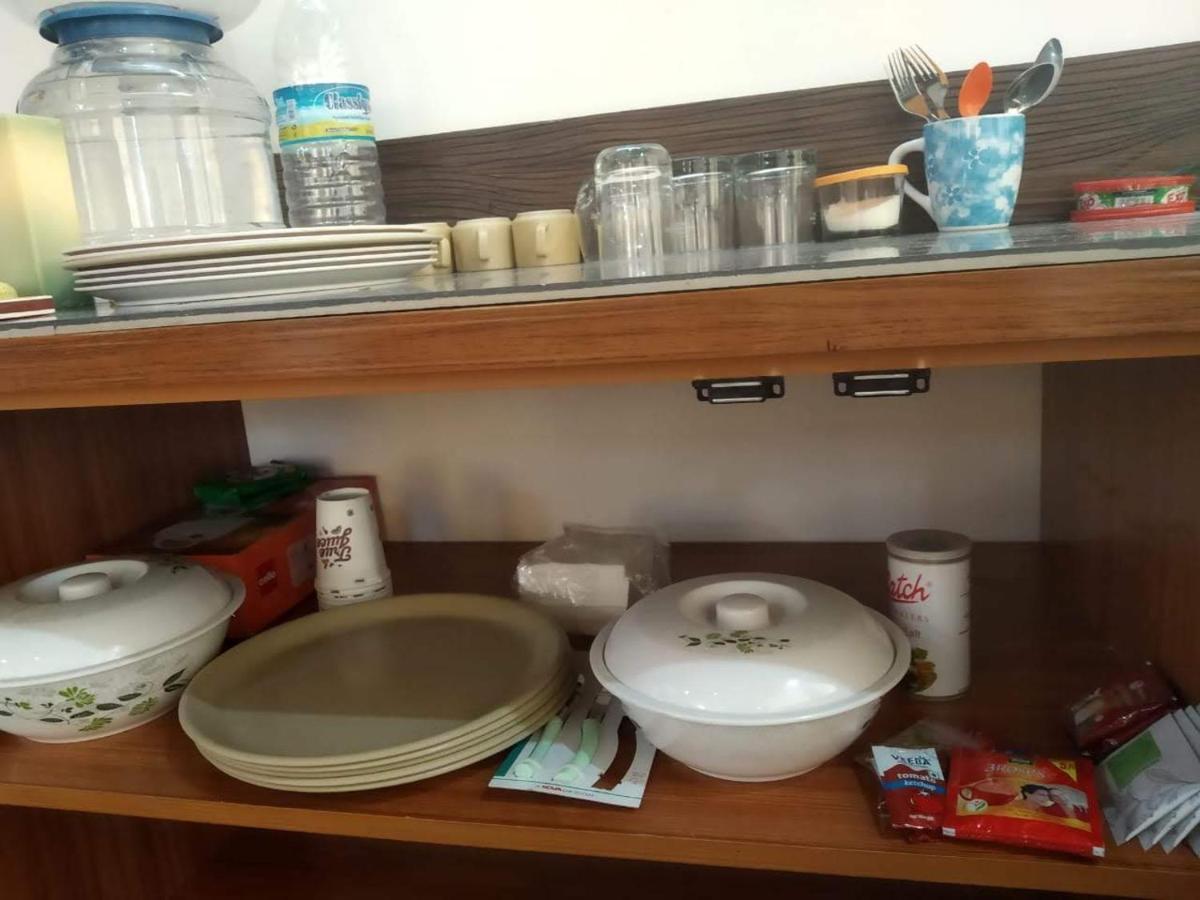 Waves Beach House بونديتْشيري المظهر الخارجي الصورة