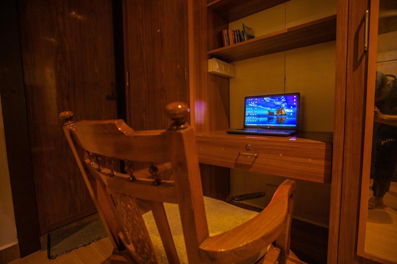 Waves Beach House بونديتْشيري المظهر الخارجي الصورة