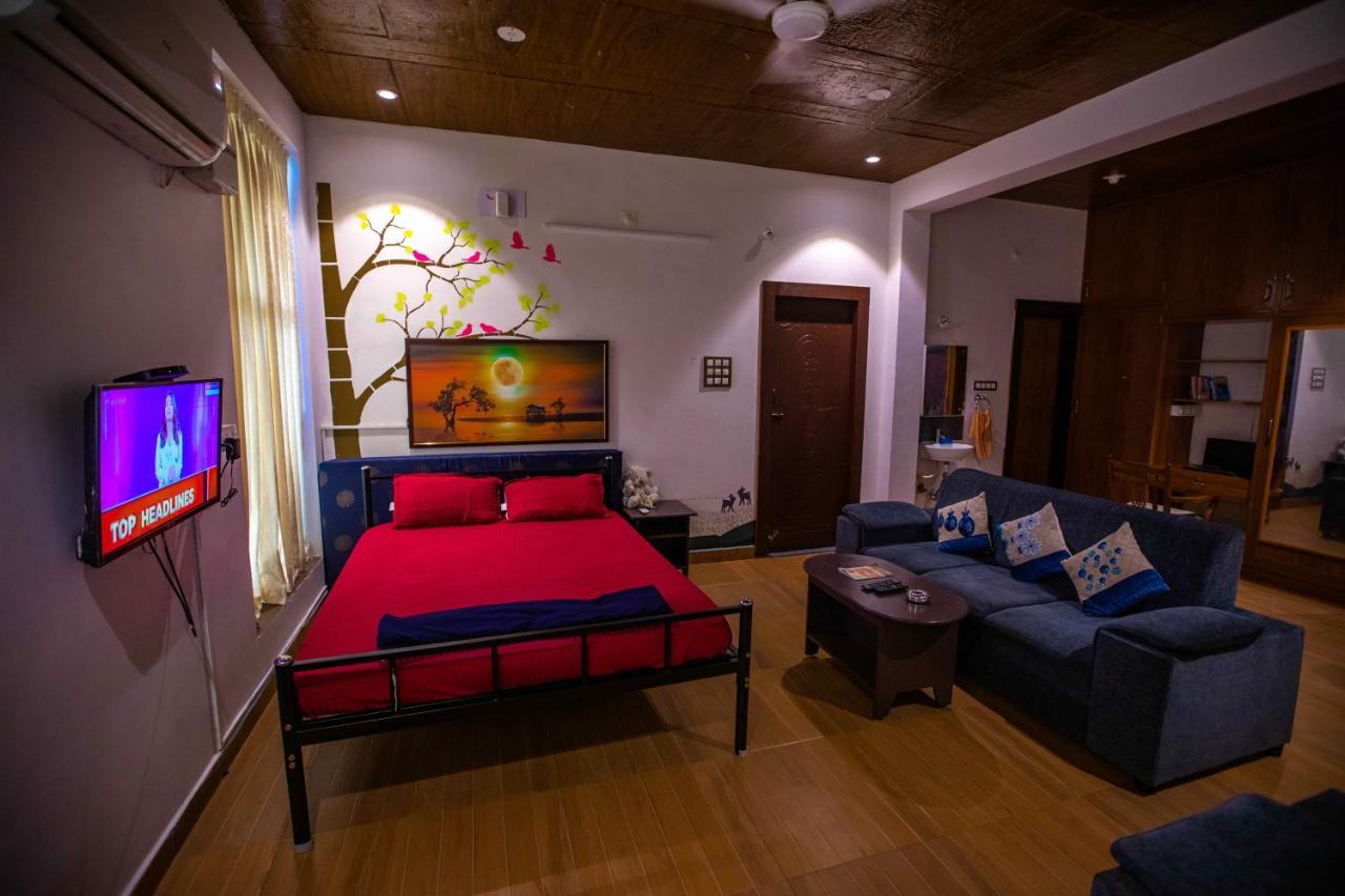 Waves Beach House بونديتْشيري المظهر الخارجي الصورة