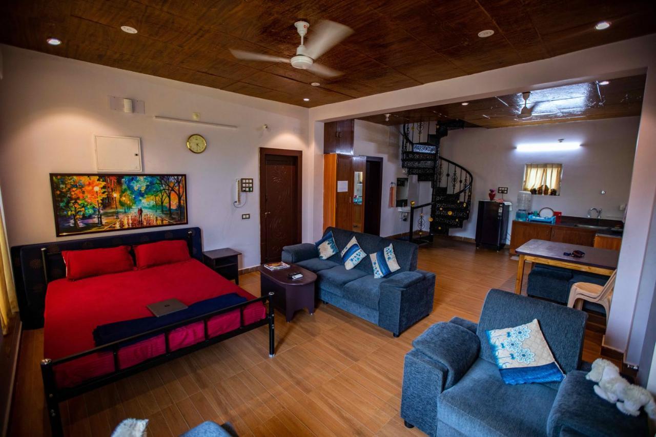 Waves Beach House بونديتْشيري المظهر الخارجي الصورة