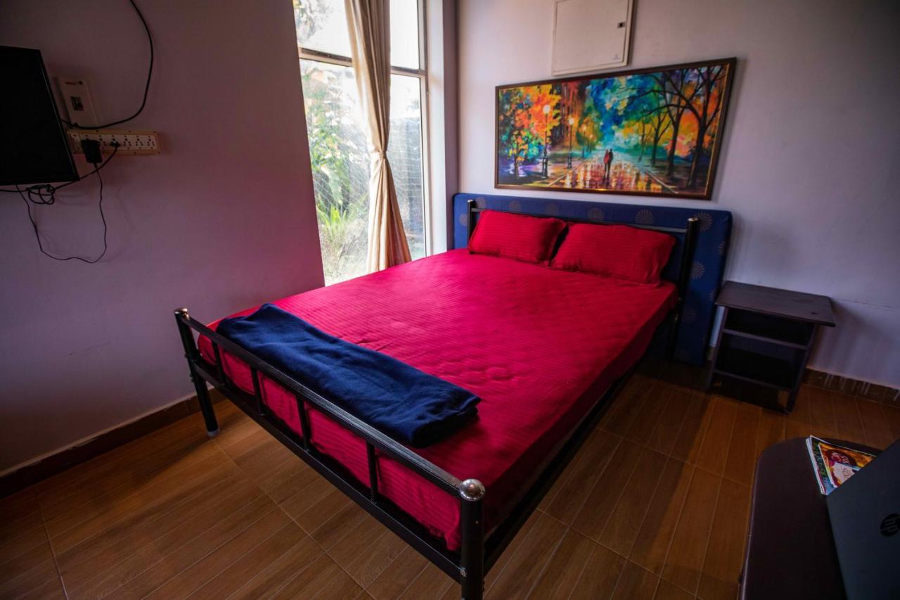 Waves Beach House بونديتْشيري المظهر الخارجي الصورة